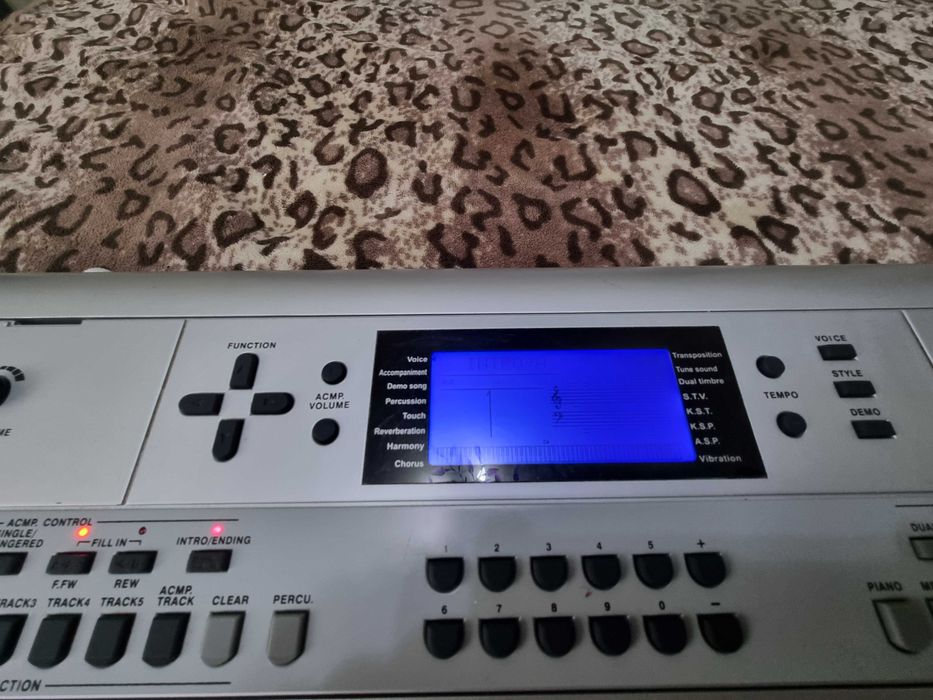 Orgă,Pian Digital MLP-1200 drenbYamaha 88 clape grele 153 voci și 100 de ritmuri