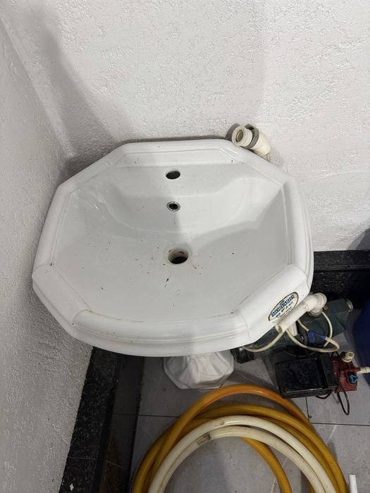 Продается раковина! умывальник!