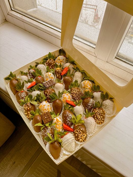 Клубника в шоколады Шымкент