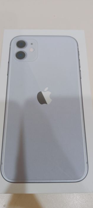 Продам iPhone 11 в хорошем состоянии