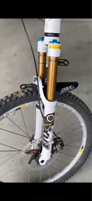 Bicicleta Santa Cruz nomad C