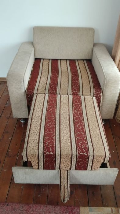 Продам мини-диван+кресло