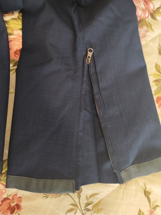 Продавам панталон ARCTIX