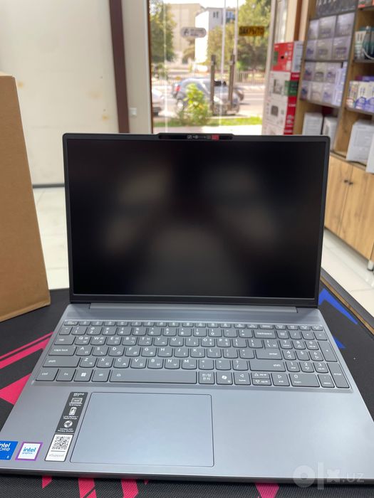 Ноутбук   Lenovo