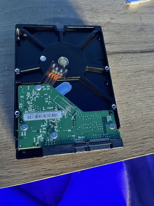 Продавам 500 GB  3 са в комплект за компютар