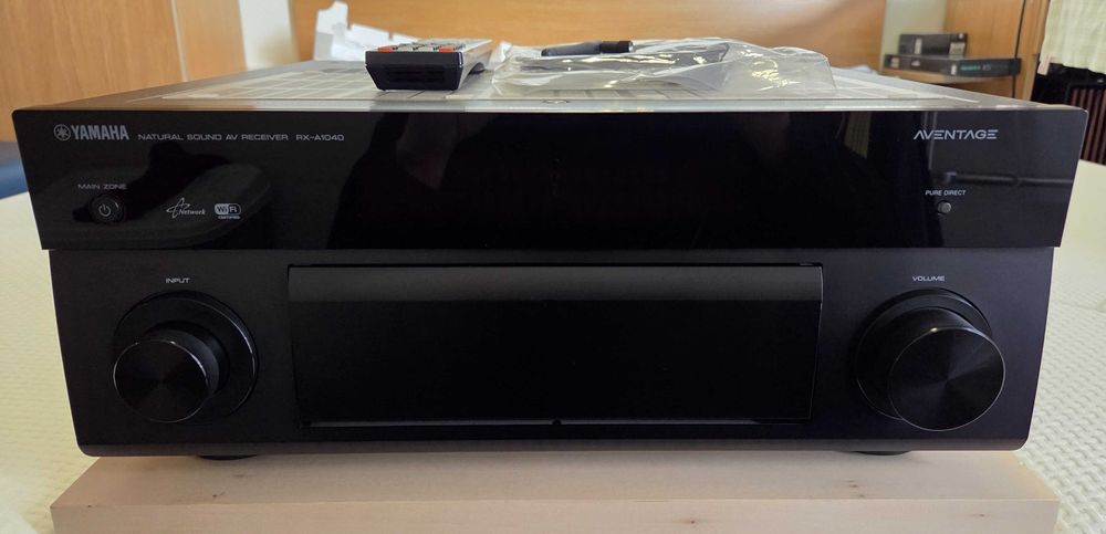 YAMAHA Aventage RX-A1040 7.2 Channel AV Receiver