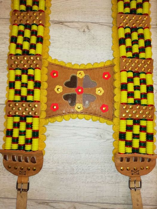 Изработка на кукерски гердани / kukerski gerdani