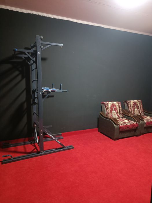 Ijaraga beriladi. Cho’tqara katejdan. 4 xonali, 2 ta sanuzel.