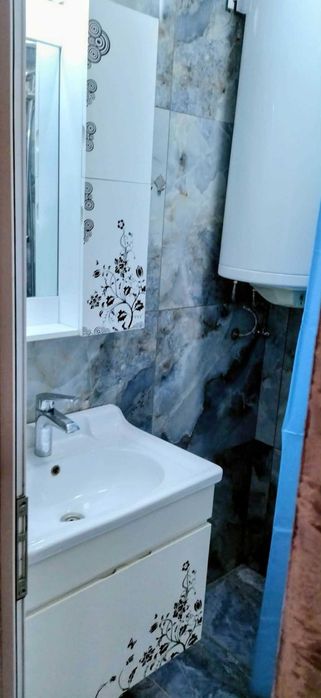 Собственик дава под наем 2-ен апартамент в топ център