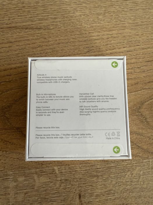 Căști wireless Airbuds 4, cu carcasă de încărcare