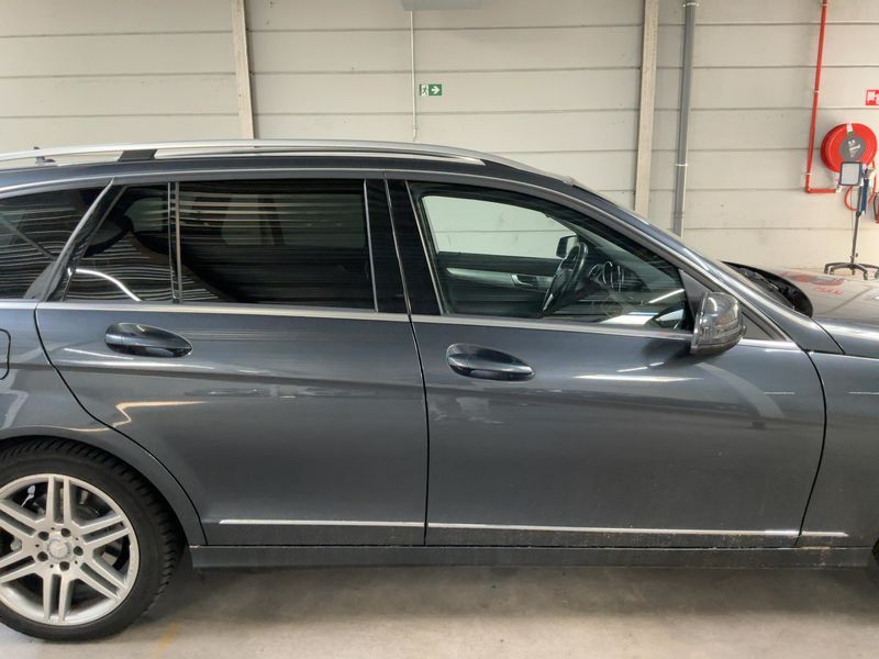 Mercedes-Benz C-Klasse C 220 CDI T BlueEfficiency Avantgarde 2013