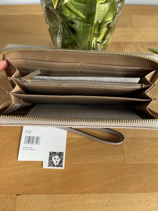 Portofel Anne Klein