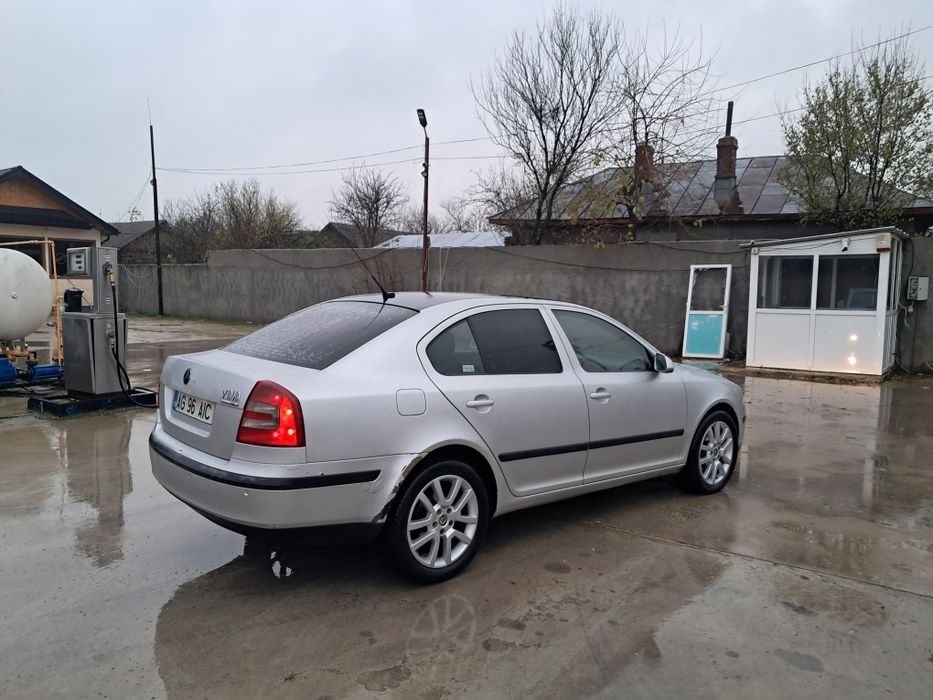 Vând skoda octavia 2 /2.0 diesel. 6 trepte  an 2005