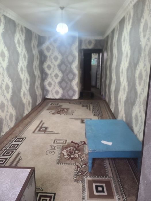 Сотилади Чилонзор Г9А квартал 1 хонали