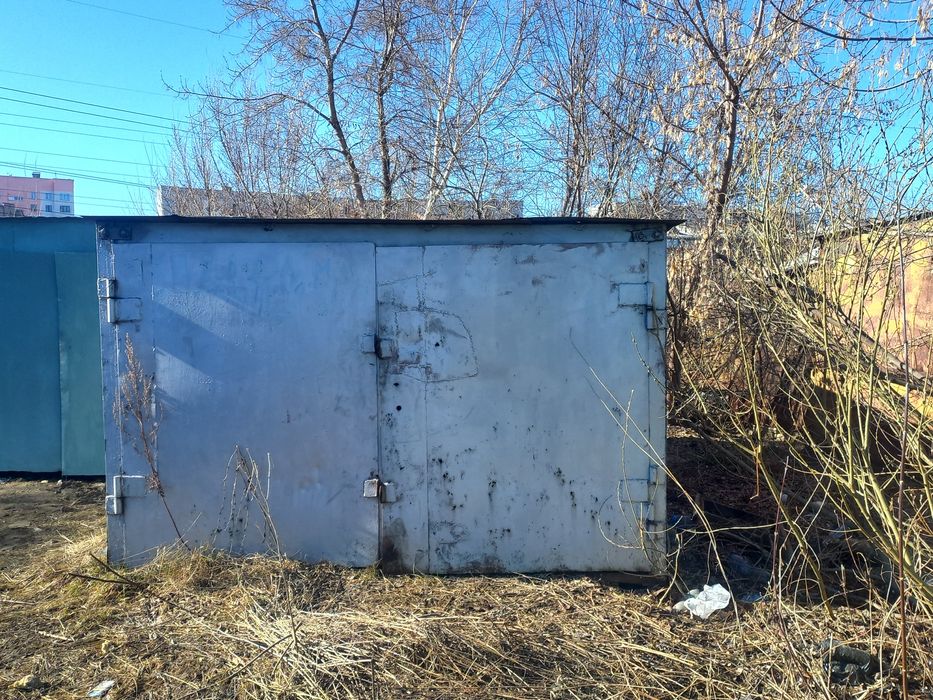 Продам железный гараж