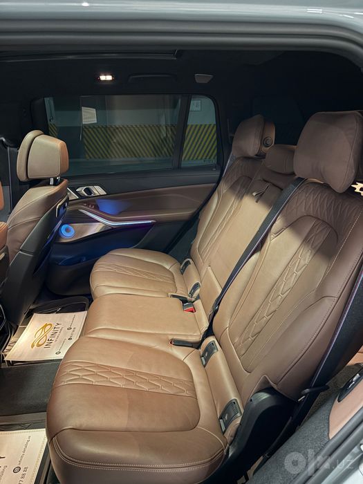 2023 BMW X7 xDrive 40i M Sport