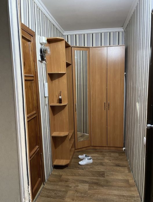 Срочно 1 комнатная квартира