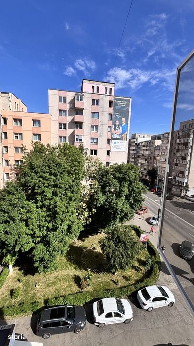 Vând apartament 2 camere
