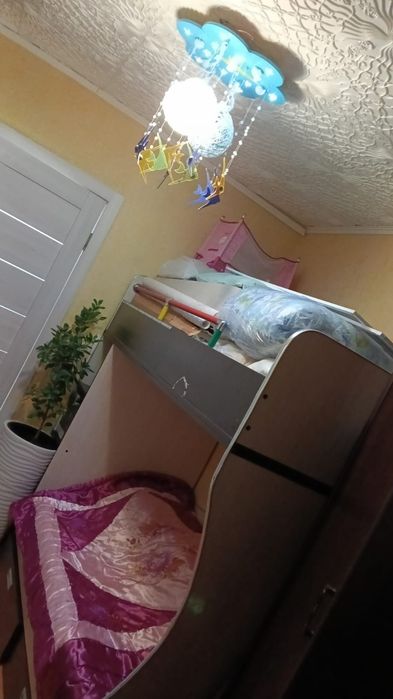 Продам кровать 10000