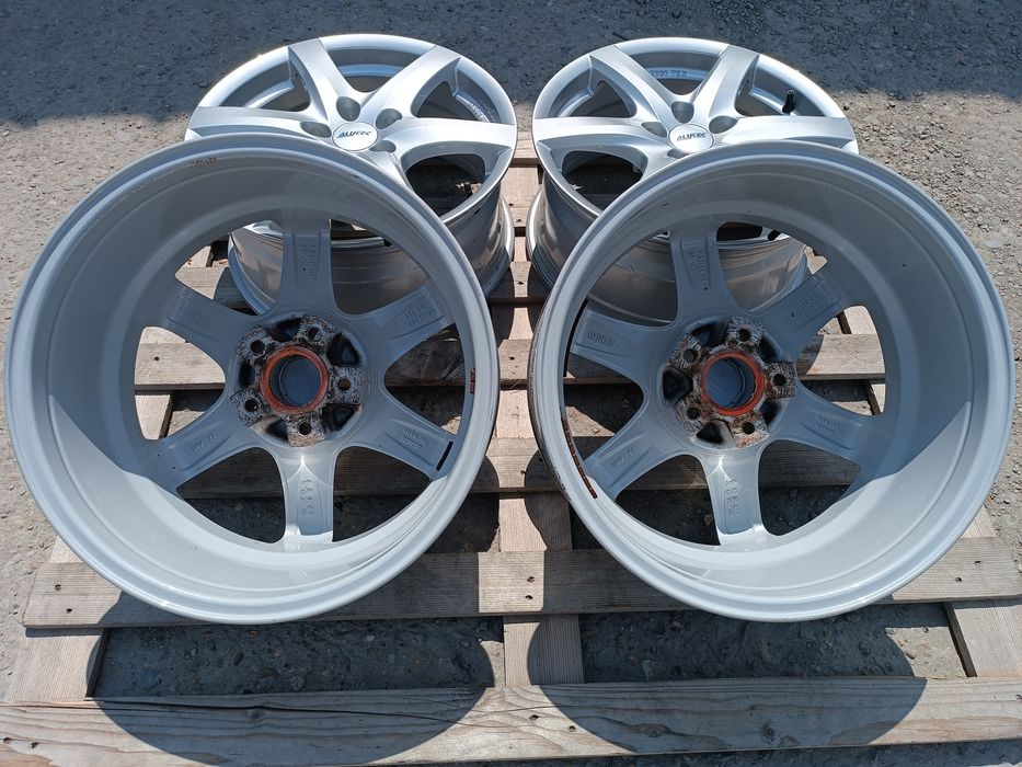 Лети джанти 17ки 5х114.3 Alutec