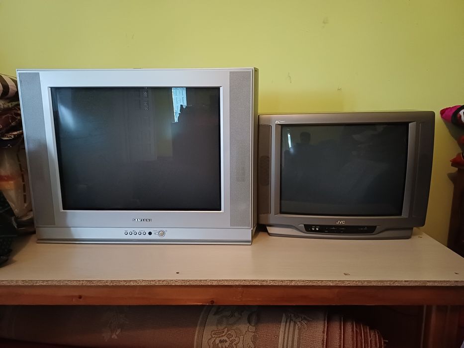 Телевизор сатылады істеп тұр