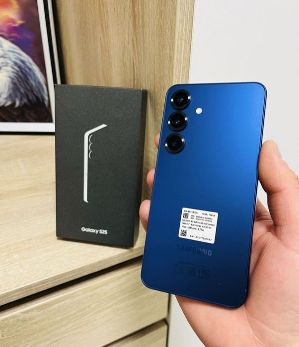 Продам Samsung s25