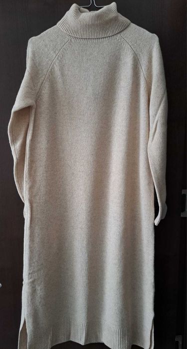 Дамска рокля от вълна и кашмир Massimo Dutti