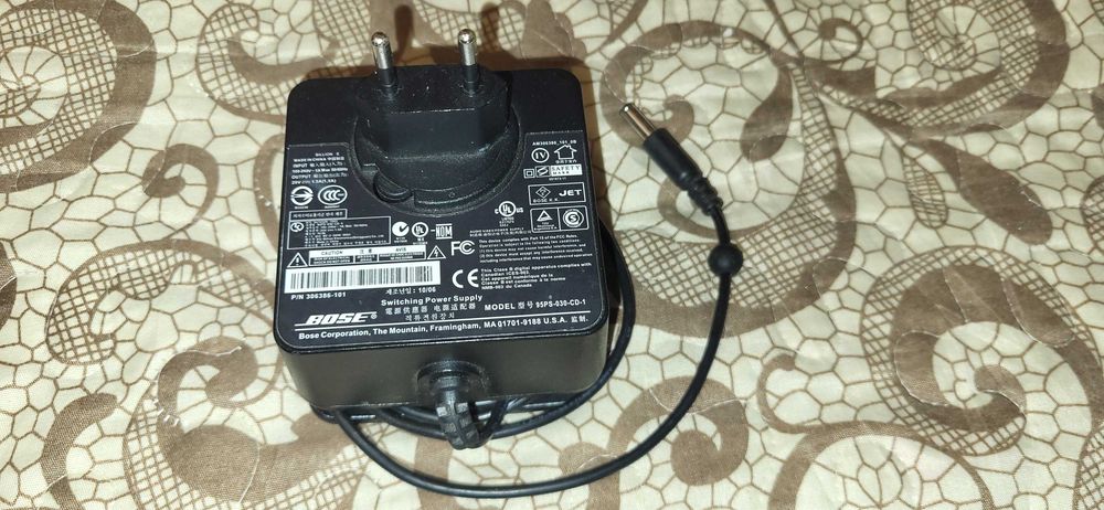 BOSE Incarcator 20V-1.5A fuctional