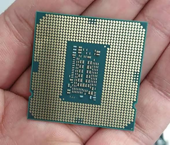 i5-10400 со встройкой