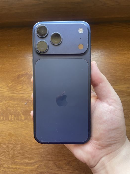 Iphone 17 pro max 256 gb E-sim Japan 138 цикл 100% емкость