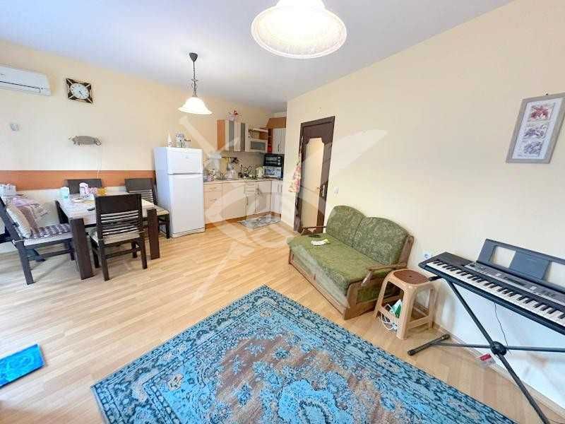 Продава се Тристаен апартамент в Поморие - 112 кв.м за 1121 €/кв.м - Снимка #4