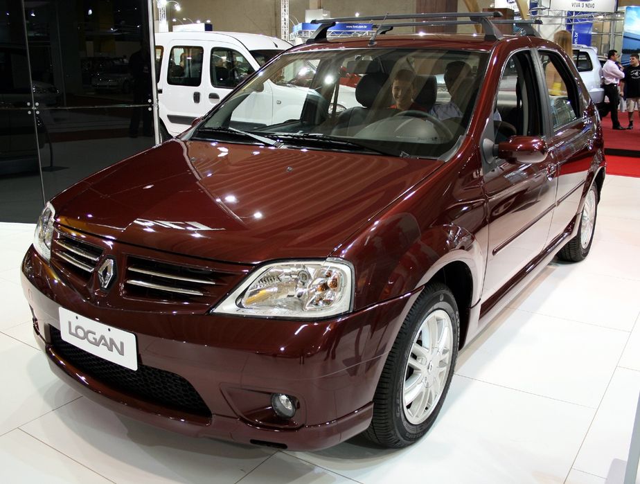 Jante din aliaj Logan Prestige sau Renault,  îngrijite, cu anvelope Continental  185 65 R15