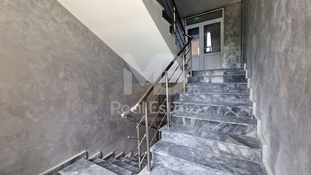 Продава се Двустаен апартамент в Пловдив, Южен - 71 кв.м за 1268 €/кв.м - Снимка #11