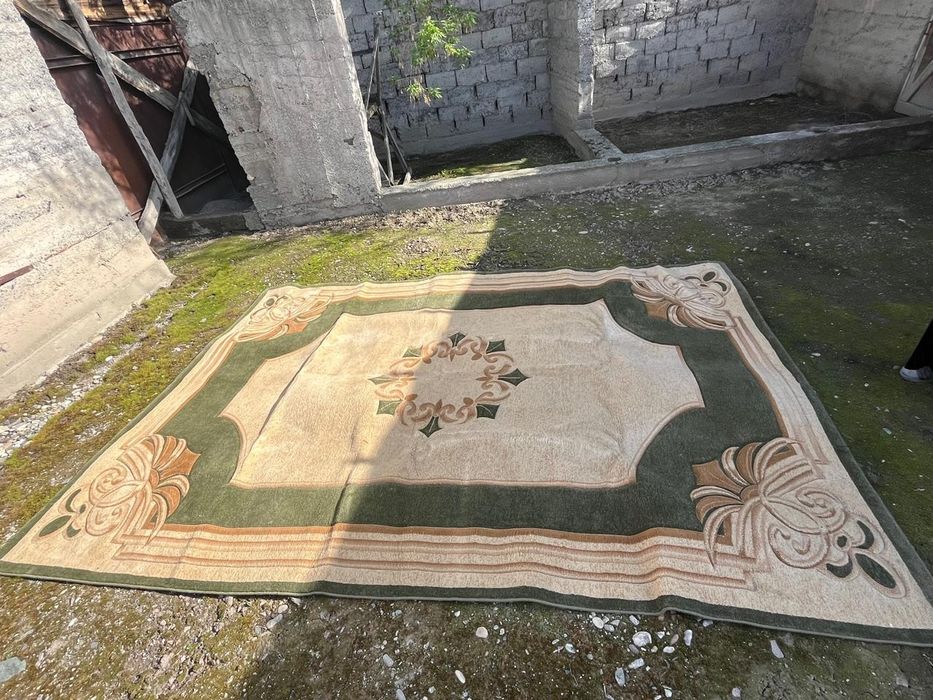 Продам ковёр 3.50×2.50