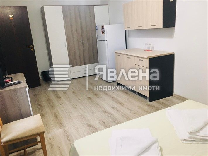 Продава се Хотел в Варна, Гръцка махала - 450 кв.м за 1845 €/кв.м - Снимка #9