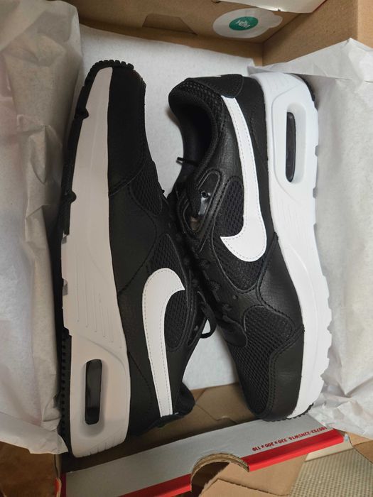 Чисто нови оригинални маратонки Nike Air Max