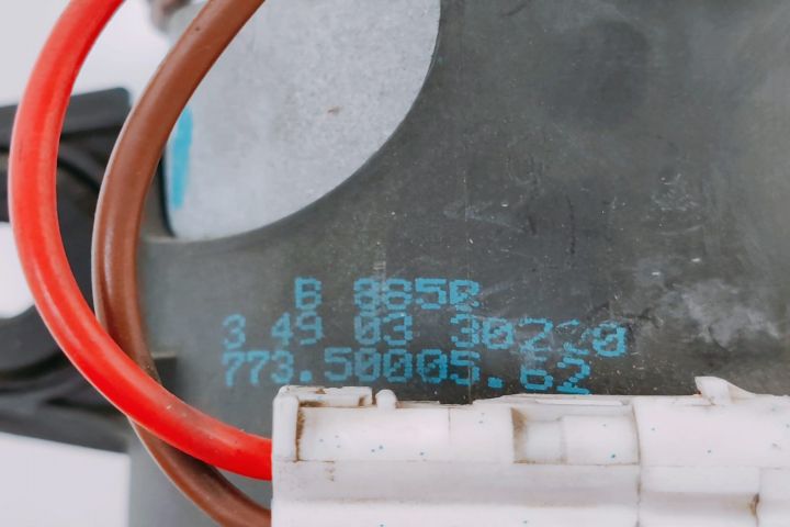 Ventilator habitaclu 7735000562 Mercedes-Benz Vito W639