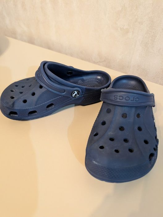 Slapi Crocs stare foarte buna