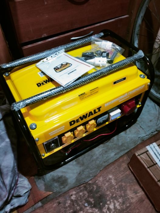 Продам Генератор DeWalt
