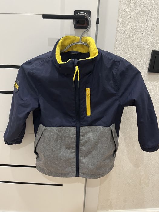 Куртка ветровка 104