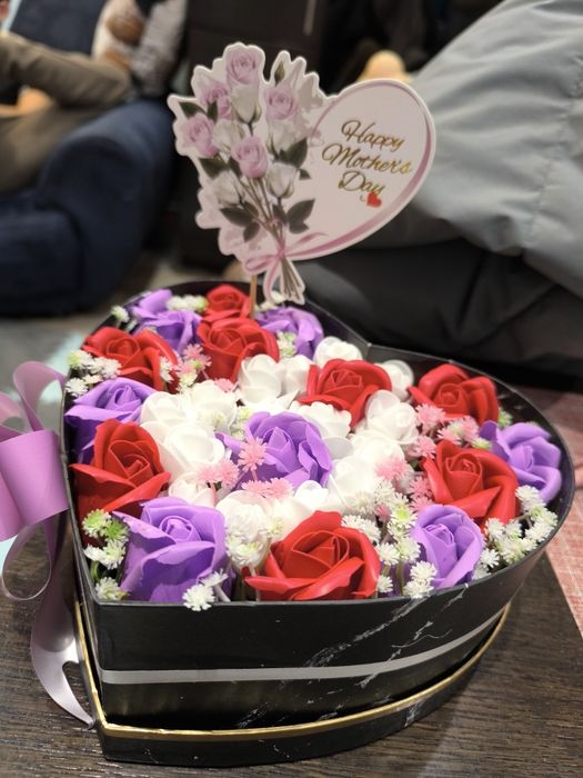 Кутии с сапунени рози