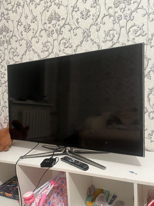 Самсунг телевизор продам