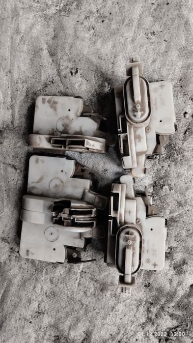 Замки гольф 3 продам