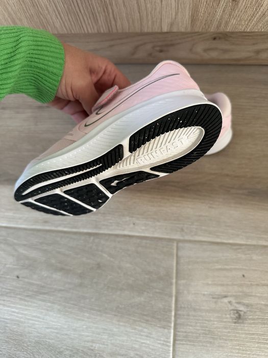 Маратонки nike за момиче