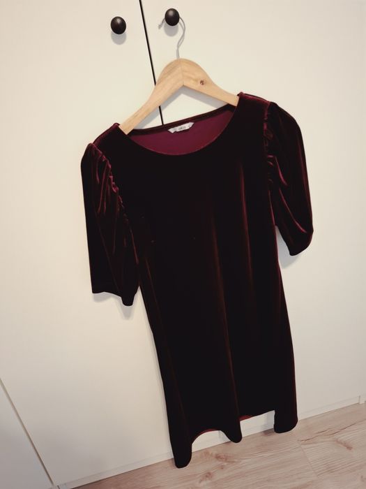 Rochie catifea, mărime 38-40