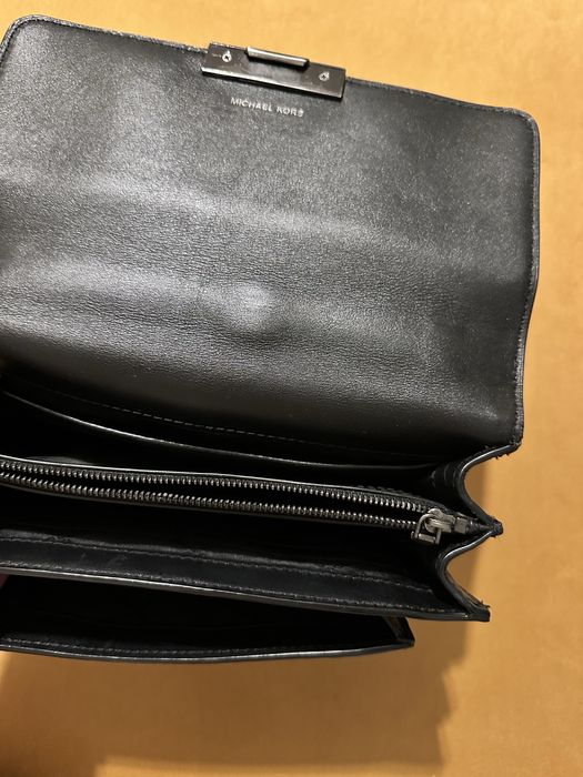 Micharl kors, черна, естествена кожа (guess,furla,liujo)