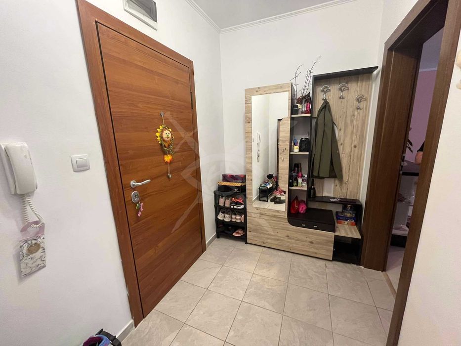 Продава се Тристаен апартамент в Пловдив, Остромила - 120 кв.м за 1500 €/кв.м - Снимка #12