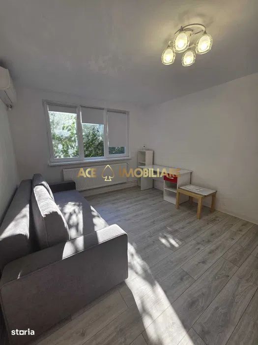 3 Camere de inchiriat | Titan | Metrou | Centrala