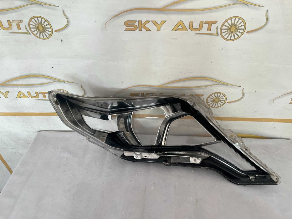 Geam / sticla far stanga Toyota Land Cruiser J150 dupa 2015 original