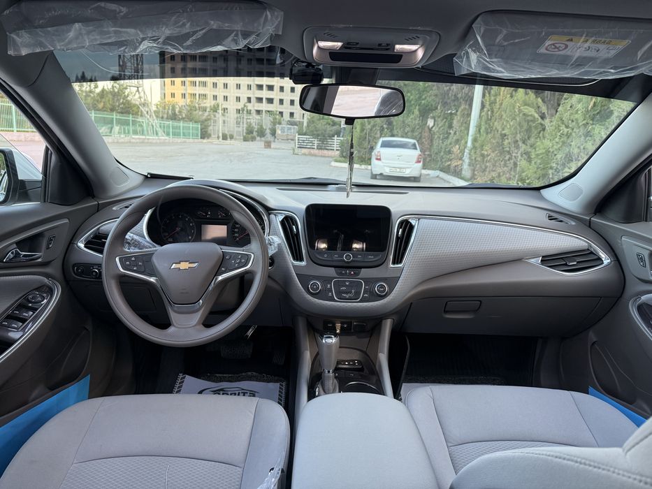 Malibu 1.5 turbo sotiladi